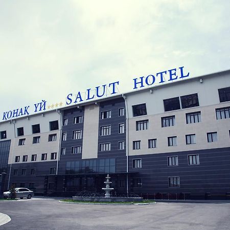 Salut Hotel Almaty Bagian luar foto